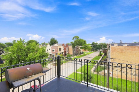 Tiny photo for 4135 S Vincennes Avenue #3N, Chicago, IL 60653 (MLS # 12754031)
