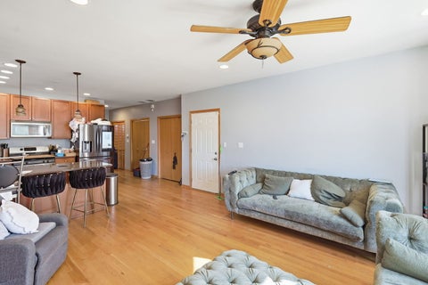 Tiny photo for 4135 S Vincennes Avenue #3N, Chicago, IL 60653 (MLS # 12754031)