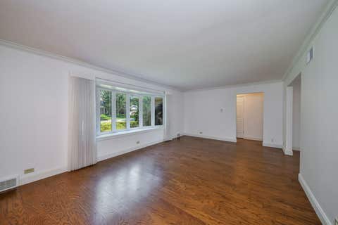 Tiny photo for 924 S Stone Avenue, La Grange, IL 60525 (MLS # 12705919)
