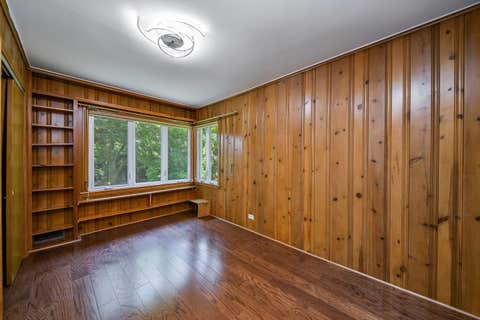 Tiny photo for 924 S Stone Avenue, La Grange, IL 60525 (MLS # 12705919)