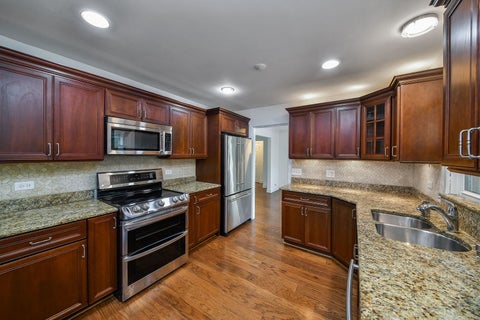 Tiny photo for 924 S Stone Avenue, La Grange, IL 60525 (MLS # 12705919)