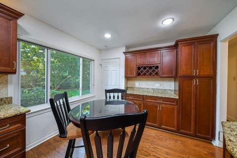 Tiny photo for 924 S Stone Avenue, La Grange, IL 60525 (MLS # 12705919)
