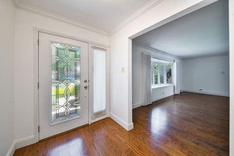 Tiny photo for 924 S Stone Avenue, La Grange, IL 60525 (MLS # 12705919)