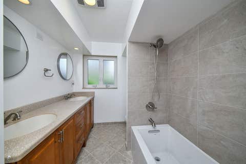 Tiny photo for 924 S Stone Avenue, La Grange, IL 60525 (MLS # 12705919)