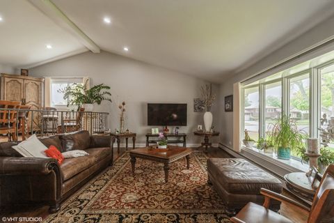 Tiny photo for 1049 Peace Drive, Wheeling, IL 60090 (MLS # 12524535)