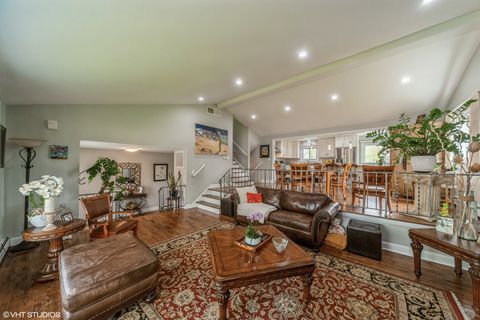 Tiny photo for 1049 Peace Drive, Wheeling, IL 60090 (MLS # 12524535)