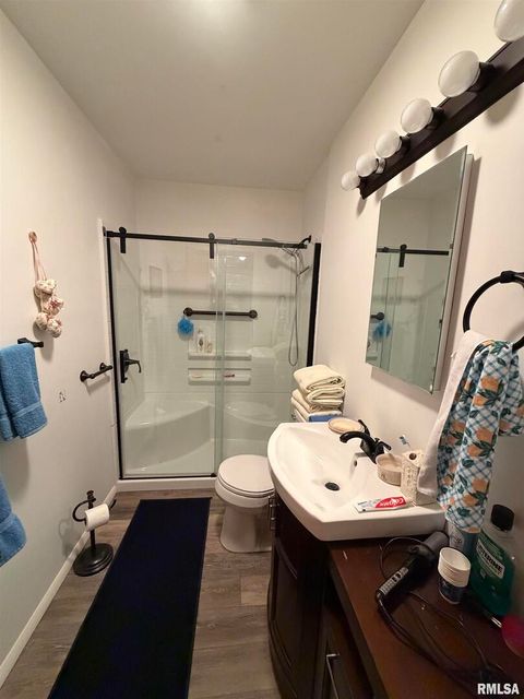 Tiny photo for 107 CARTER Drive, Metropolis, IL 62960 (MLS # EB460775)