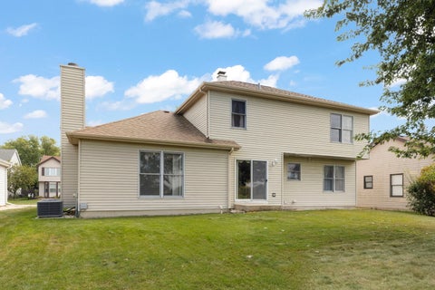 Tiny photo for 1384 President Street, Glendale Heights, IL 60139 (MLS # 12749886)