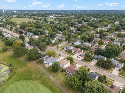 Tiny photo for 1384 President Street, Glendale Heights, IL 60139 (MLS # 12749886)