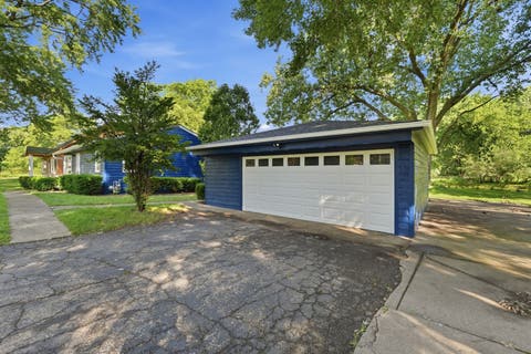 Tiny photo for 2804 Russett Road, McHenry, IL 60050 (MLS # 12614772)