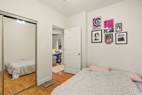 Tiny photo for 903 W CORNELIA Avenue #1N, Chicago, IL 60657 (MLS # 12472330)