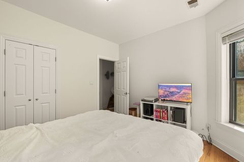 Tiny photo for 903 W CORNELIA Avenue #1N, Chicago, IL 60657 (MLS # 12472330)