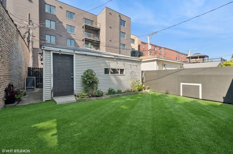 Tiny photo for 2546 W Medill Avenue, Chicago, IL 60647 (MLS # 12426944)