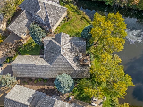 Tiny photo for 51 Chesterfield Court, Burr Ridge, IL 60527 (MLS # 12743025)