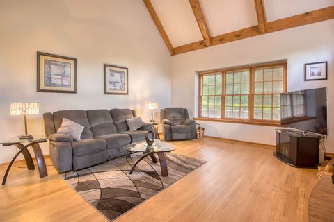 Tiny photo for 3802 Monica Trail, Crystal Lake, IL 60014 (MLS # 12681354)