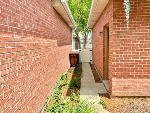 Tiny photo for 18614 W Point Drive, Tinley Park, IL 60477 (MLS # 12676085)