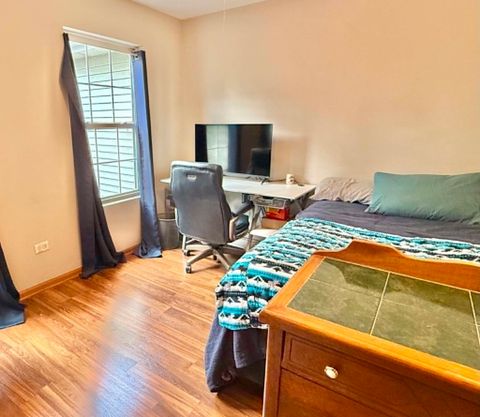 Tiny photo for 18614 W Point Drive, Tinley Park, IL 60477 (MLS # 12676085)