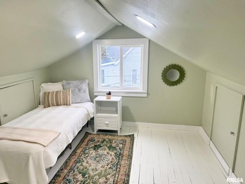 Tiny photo for 1800 MARKET Street, Metropolis, IL 62960 (MLS # EB460272)