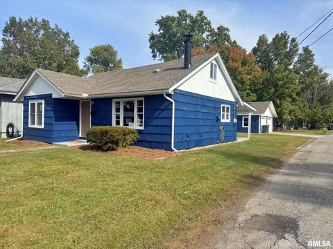 Tiny photo for 1800 MARKET Street, Metropolis, IL 62960 (MLS # EB460272)