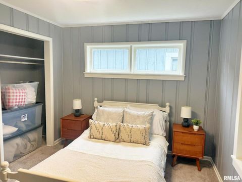 Tiny photo for 1800 MARKET Street, Metropolis, IL 62960 (MLS # EB460272)