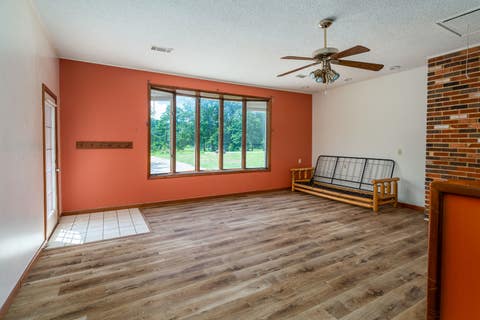 Tiny photo for 137 Peachtree Lane, Carbondale, IL 62902 (MLS # 12655885)