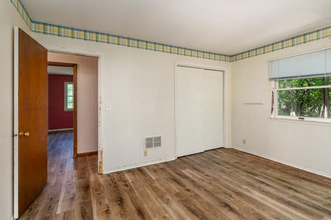 Tiny photo for 137 Peachtree Lane, Carbondale, IL 62902 (MLS # 12655885)