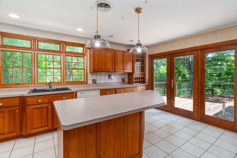 Tiny photo for 137 Peachtree Lane, Carbondale, IL 62902 (MLS # 12655885)
