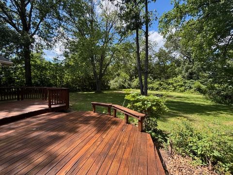 Tiny photo for 137 Peachtree Lane, Carbondale, IL 62902 (MLS # 12655885)
