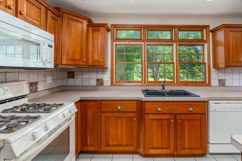 Tiny photo for 137 Peachtree Lane, Carbondale, IL 62902 (MLS # 12655885)