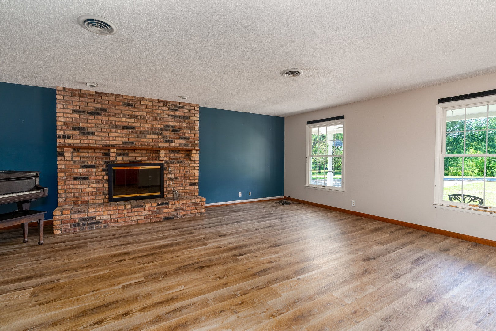 137 Peachtree Lane