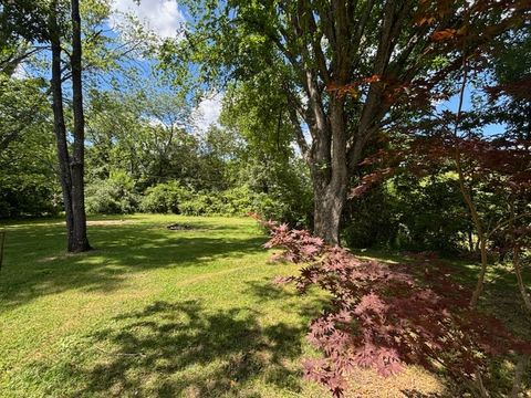 Tiny photo for 137 Peachtree Lane, Carbondale, IL 62902 (MLS # 12655885)