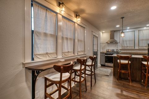 Tiny photo for 2621 N 3rd Street, Clinton, IA 52732 (MLS # 12620206)