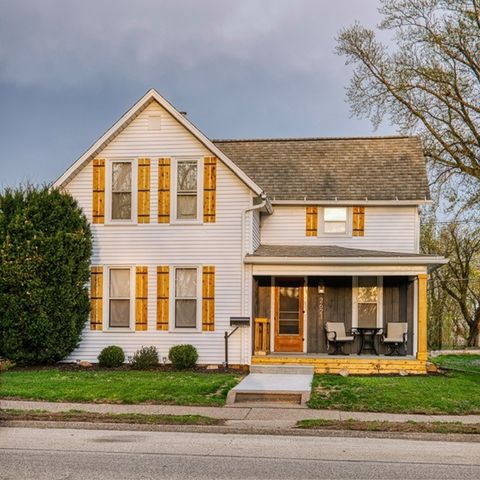 Photo of 2621 N 3rd Street, Clinton, IA 52732 (MLS # 12620206)