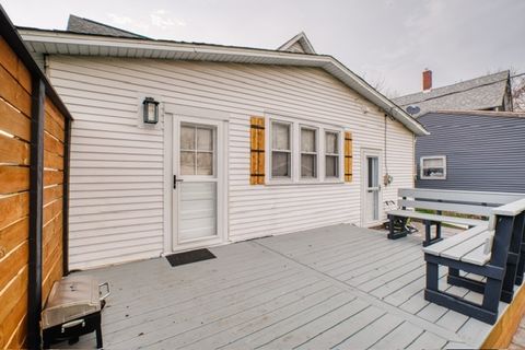 Tiny photo for 2621 N 3rd Street, Clinton, IA 52732 (MLS # 12620206)