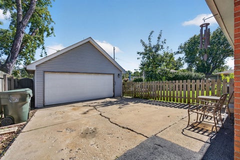 Tiny photo for 18413 Hood Avenue, Homewood, IL 60430 (MLS # 12780390)