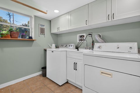 Tiny photo for 18413 Hood Avenue, Homewood, IL 60430 (MLS # 12780390)