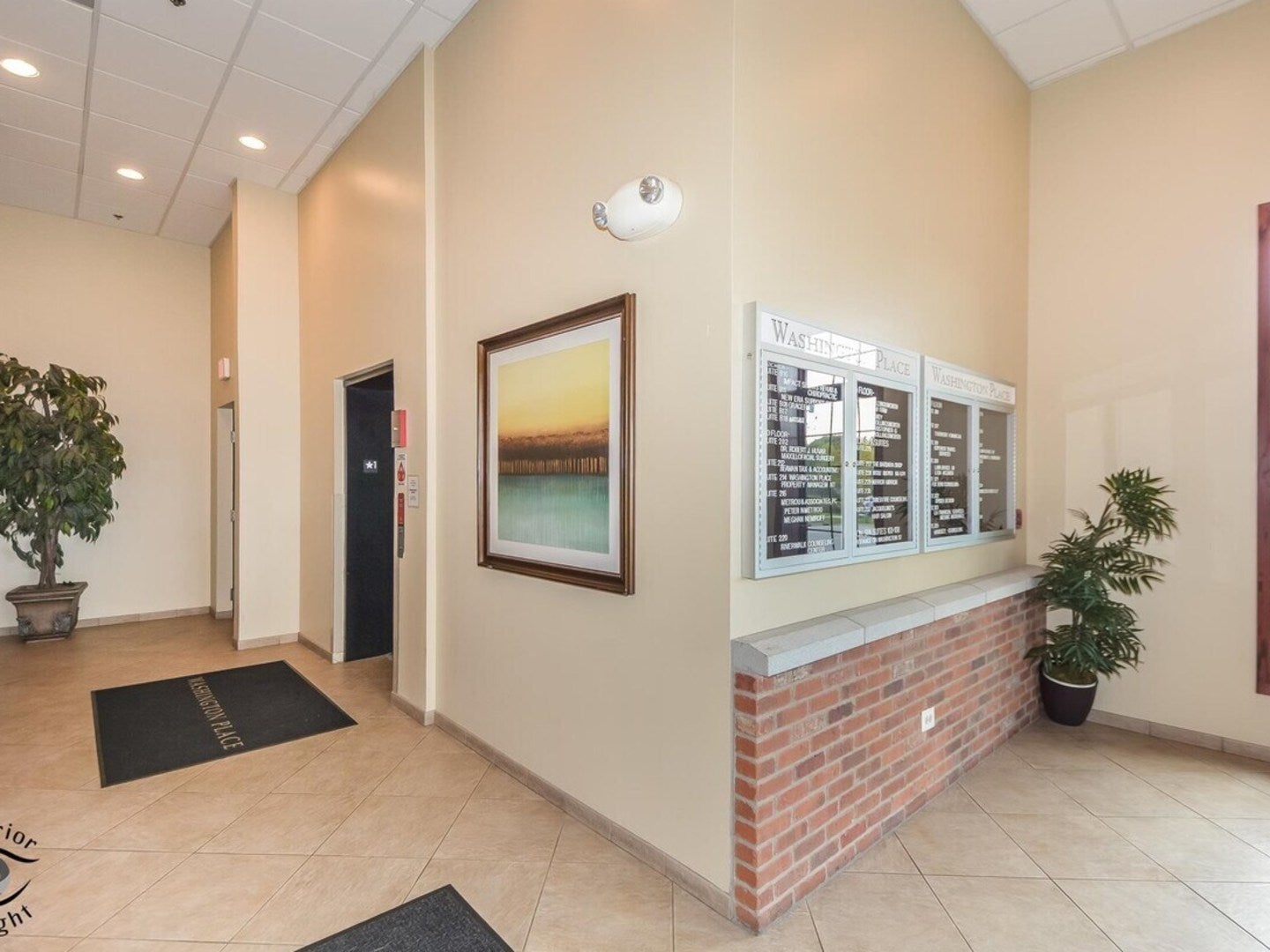 123 W Washington Street 327