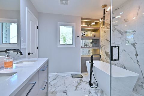 Tiny photo for 166 Carey Trail, Wood Dale, IL 60191 (MLS # 12521076)