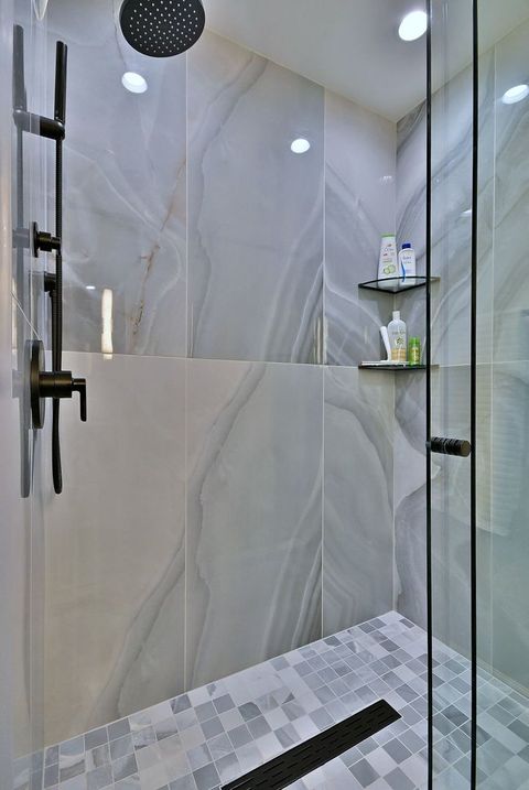 Tiny photo for 166 Carey Trail, Wood Dale, IL 60191 (MLS # 12521076)