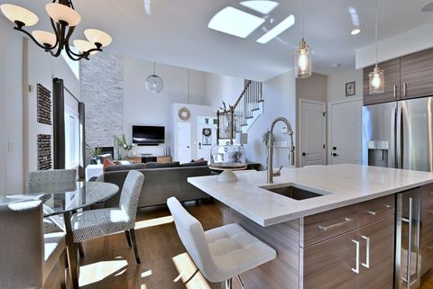 Tiny photo for 166 Carey Trail, Wood Dale, IL 60191 (MLS # 12521076)