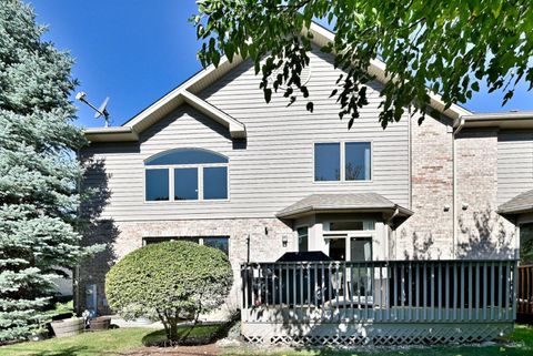 Tiny photo for 166 Carey Trail, Wood Dale, IL 60191 (MLS # 12521076)