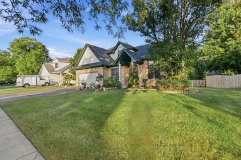 Tiny photo for 260 Tecumseh Drive, Bolingbrook, IL 60490 (MLS # 12751101)