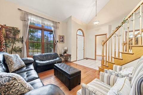 Tiny photo for 260 Tecumseh Drive, Bolingbrook, IL 60490 (MLS # 12751101)