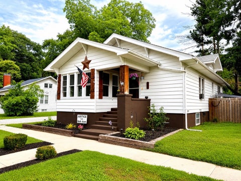 Photo of 520 E 6th Street, Centralia, IL 62801 (MLS # 12660705)