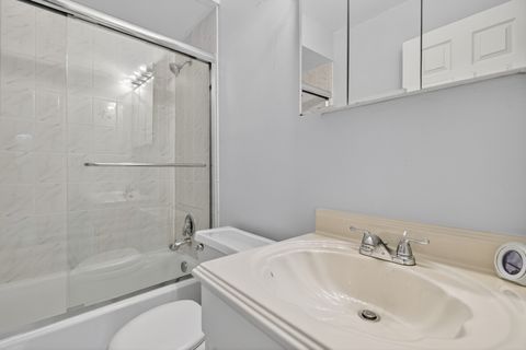 Tiny photo for 6670 S BRAINARD Avenue #209, Countryside, IL 60525 (MLS # 12586338)