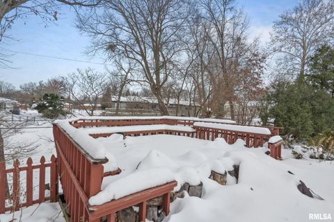 Tiny photo for 3309 33RD Avenue Court, Rock Island, IL 61201 (MLS # QC4270050)