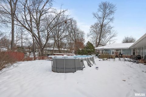Tiny photo for 3309 33RD Avenue Court, Rock Island, IL 61201 (MLS # QC4270050)