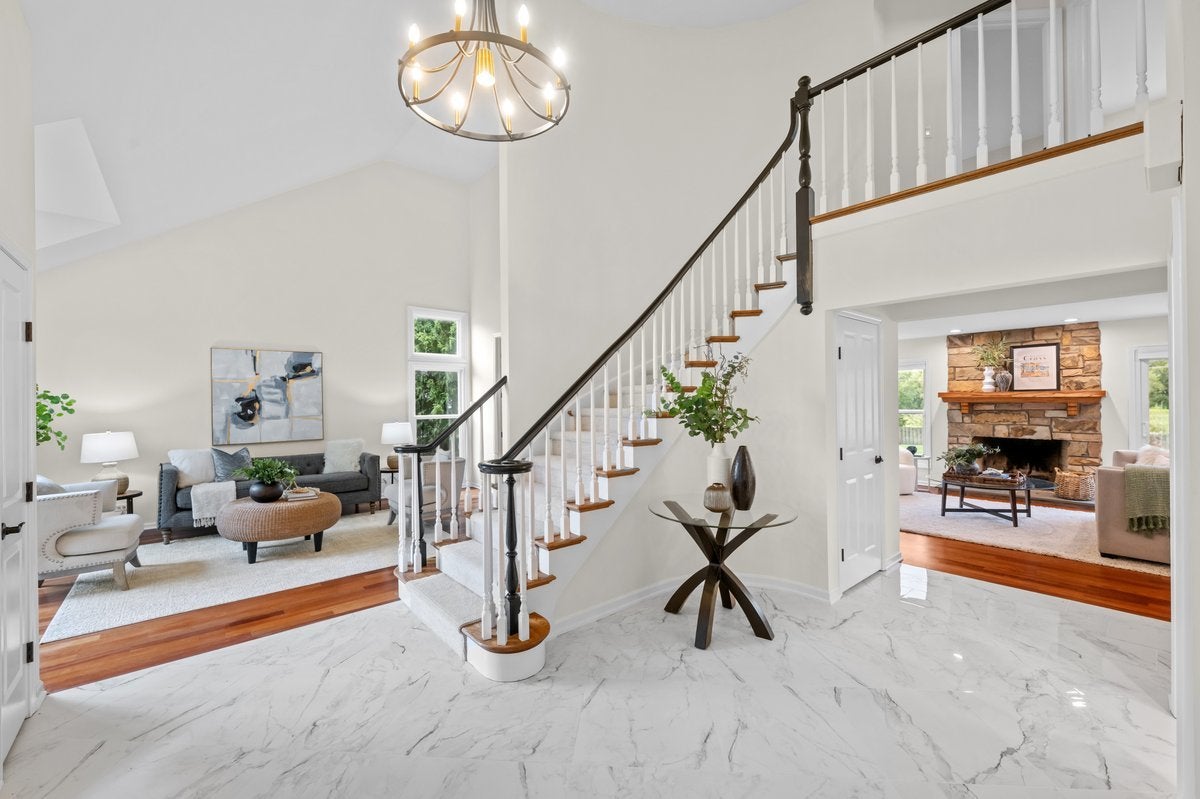 2116 Birchwood Lane