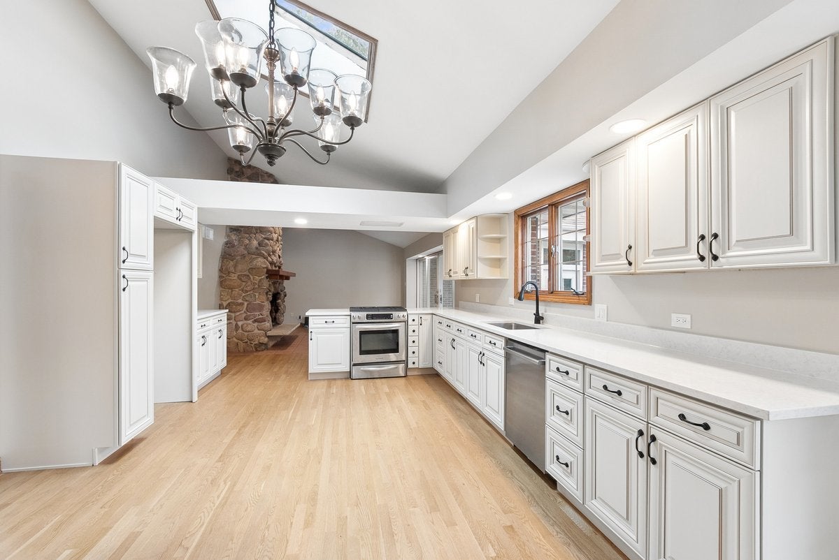 24820 S Harlem Avenue