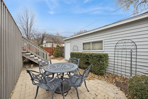 Tiny photo for 529 S Euclid Avenue, Oak Park, IL 60304 (MLS # 12573825)